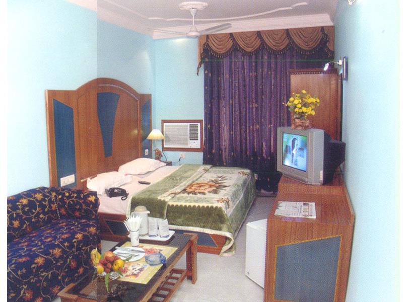 FabHotel Ashu Palace Karol Bagh Dillí Exteriér fotografie