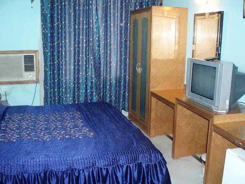 FabHotel Ashu Palace Karol Bagh Dillí Pokoj fotografie